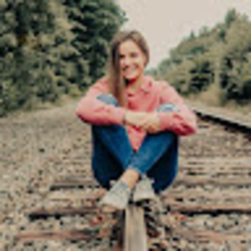 Meet your Posher, Kaitlyn